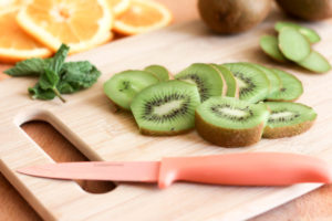 5 Health Benefits and Reasons to Eat Kiwi - 4